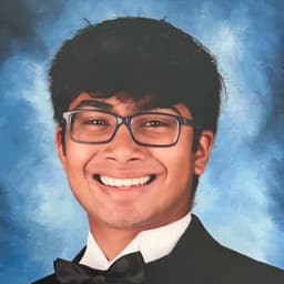 Vikram Yeddula headshot